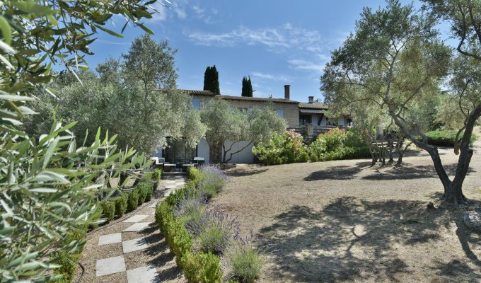 Provence location villa luxe Luberon avec piscine privee chauffee