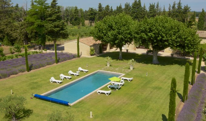 Provence location villa luxe Luberon avec piscine privee chauffee