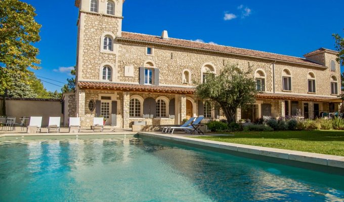 Location villa luxe  Saint Remy de Provence avec piscine privee chauffee