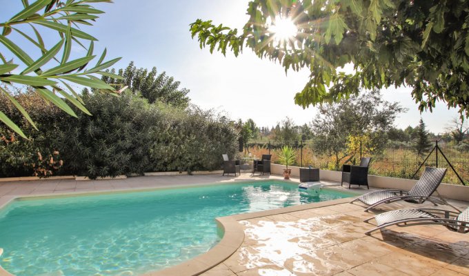 Location Villa Avignon Provence avec Piscine Privee