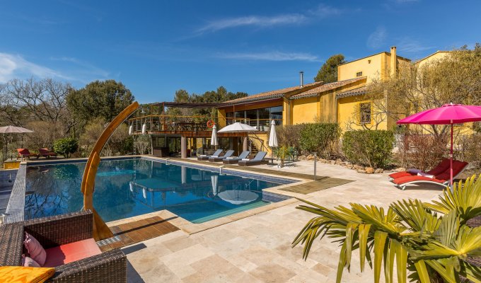 Aix en Provence location villa luxe Provence avec piscine privee chauffee sauna