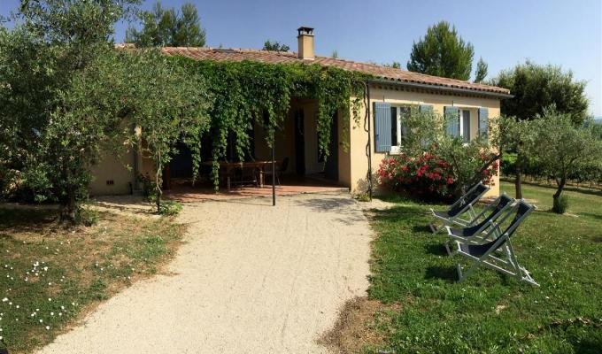 Mont Ventoux location villa Provence avec piscine chauffee et spa