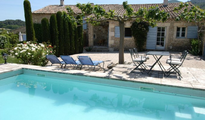 Provence location villa Luberon avec piscine privee