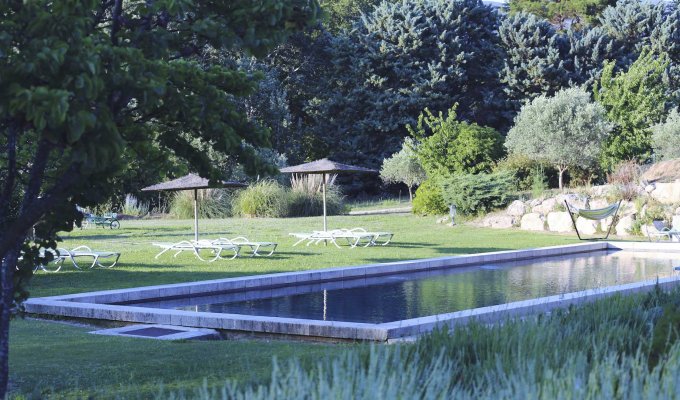 Provence location villa Luberon avec piscine chauffee