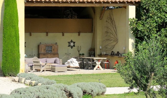 Avignon location villa luxe Provence avec piscine privee