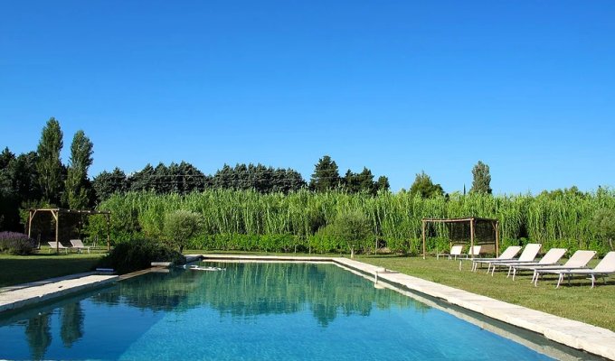 Avignon location villa luxe Provence avec piscine privee