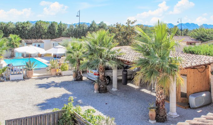 Location Villa Saint Remy de Provence Alpilles Piscine Privee