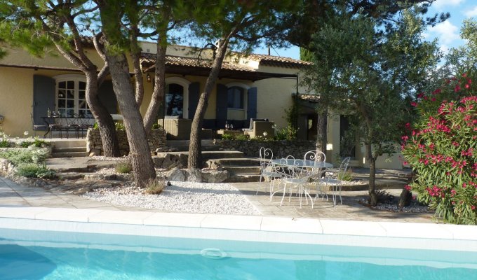 Location villa luxe Saint Remy de Provence avec piscine privee chauffee