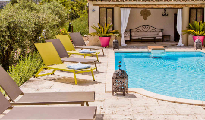 Location villa luxe Saint Remy de Provence avec piscine privee chauffee