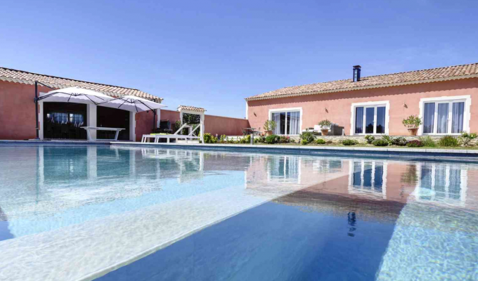 Location villa luxe Saint Remy de Provence avec piscine privee