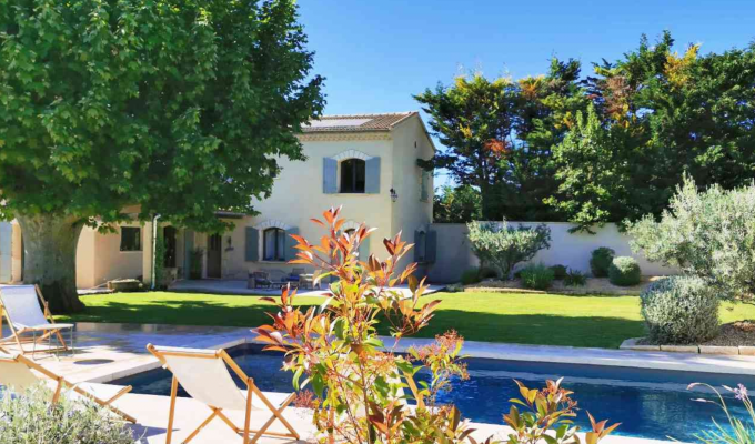 Location villa luxe Saint Remy de Provence avec piscine privee