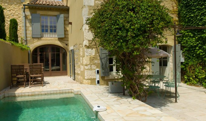 Avignon location villa luxe Provence avec piscine privee chauffee