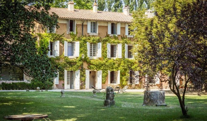 Avignon location villa luxe Provence avec piscine privee