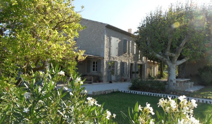 Location villa luxe Saint Remy de Provence avec piscine privee chauffee