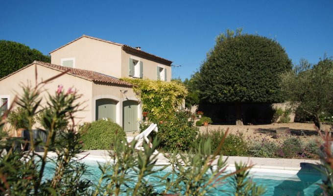 Location villa Saint Remy de Provence avec piscine privee