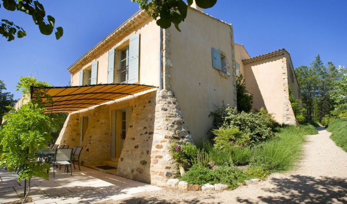 Provence location villa luxe Luberon avec piscine privee et personnel