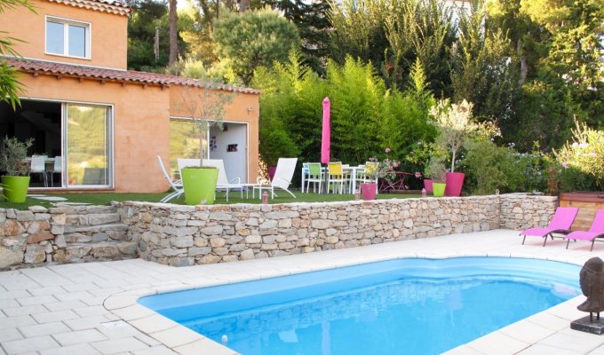 Cassis Cap Canaille location villa Provence Bord de Mer avec piscine privee