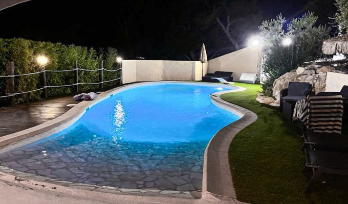 Location Rognac Marseille Provence avec Piscine Privee