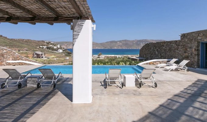 Grece Location Villa Mykonos piscine privée vue mer proche de la plage