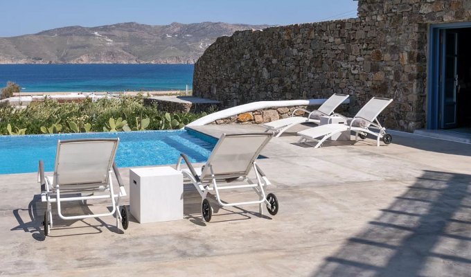 Grece Location Villa Mykonos piscine privée vue mer proche de la plage