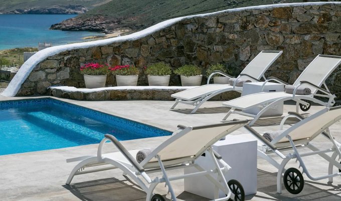 Grece Location Villa Mykonos piscine privée vue mer proche de la plage