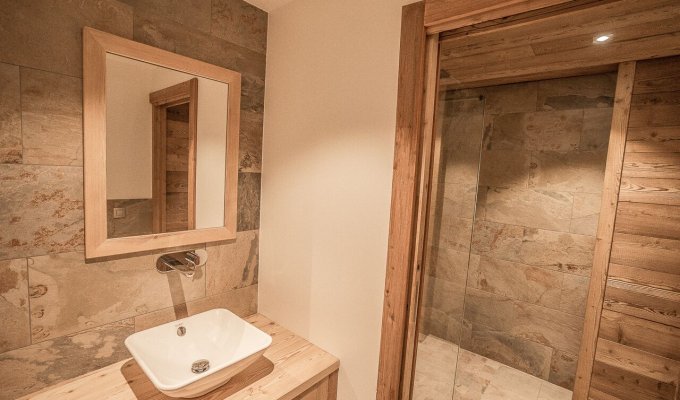 Location Chalet Luxe Serre Chevalier pied des pistes spa services conciergerie