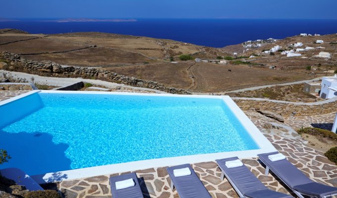 Grece Mykonos Location Villa de Luxe avec vue mer et piscine privée