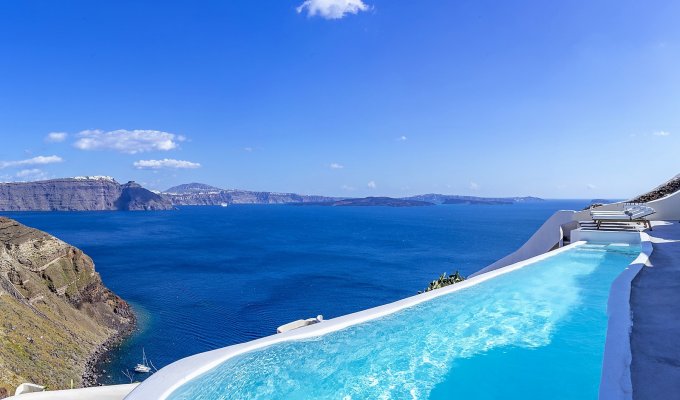 Grece Santorin Location Villa de Luxe avec vue mer et piscine privée