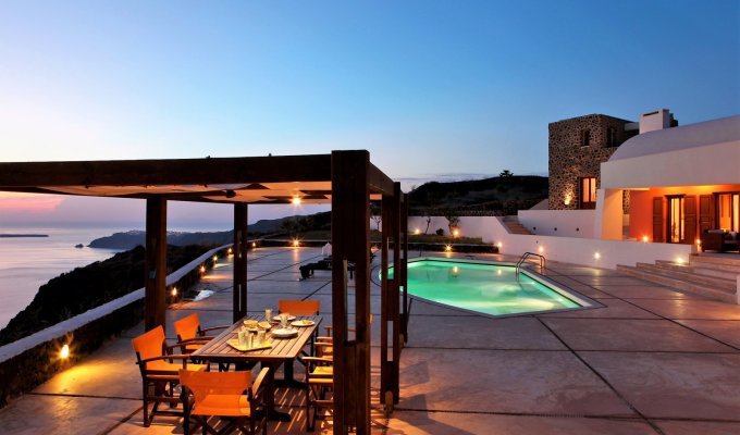 Grece Santorin Location Villa de Luxe avec vue mer et piscine privée