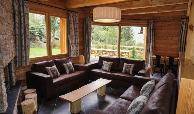 Location Chalet Luxe Serre Chevalier pied des pistes jacuzzi