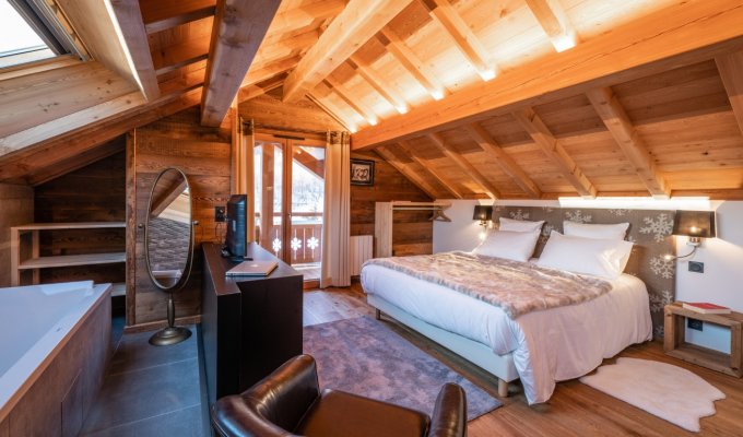 Location Chalet luxe Serre Chevalier Alpes du Sud au pied des pistes Spa sauna et service de conciergerie