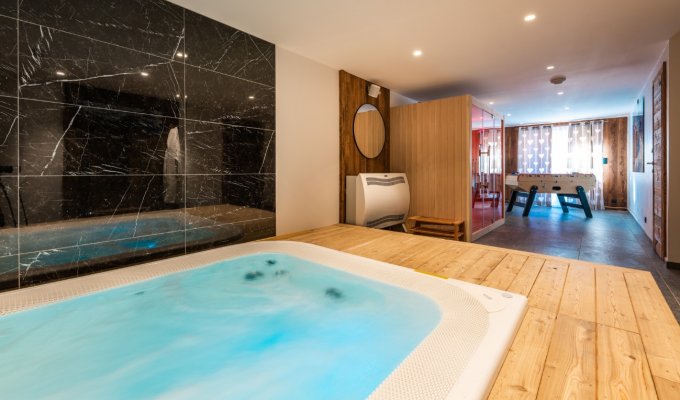 Location Chalet luxe Serre Chevalier Alpes du Sud au pied des pistes Spa sauna et service de conciergerie