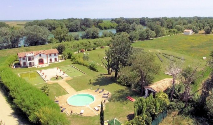 Camargue location villa Cote de Provence avec Piscine et spa