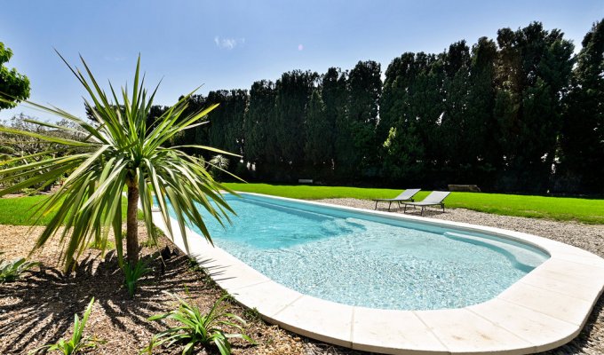 Location Maison de Vacances Avignon Provence Piscine Privee