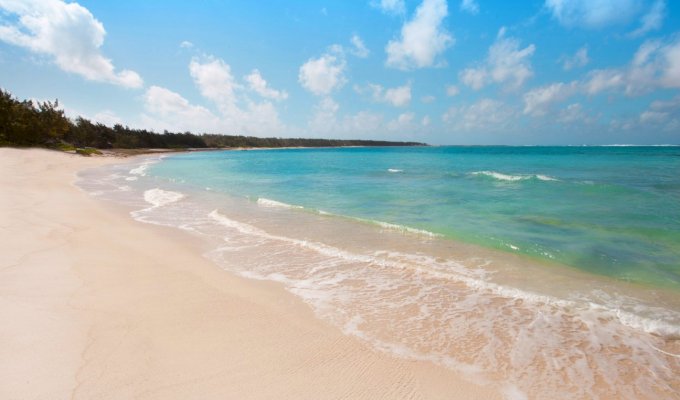 Location villa Ile Maurice pieds dans l'eau à Poste Lafayette proche Belle Mare avec piscine privée