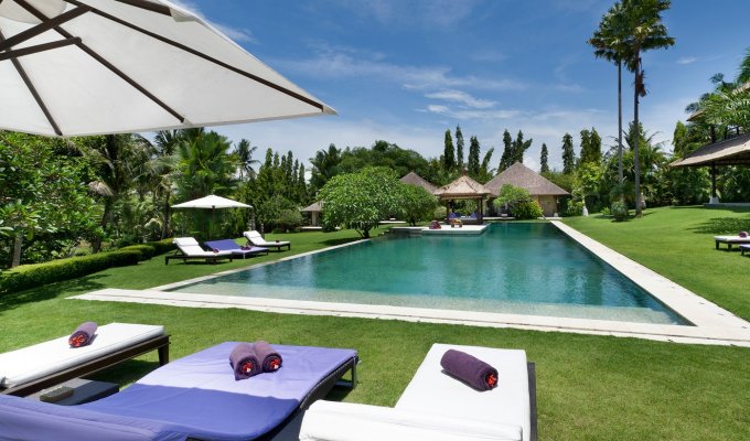Indonesie Bali Location Villa Canggu proche de la plage d'Echo et avec personnel