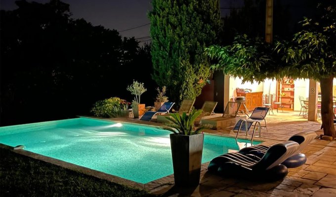 Location Villa Saint Remy de Provence Alpilles piscine privee