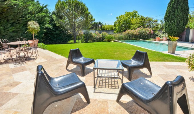 Location Villa Saint Remy de Provence Alpilles piscine privee