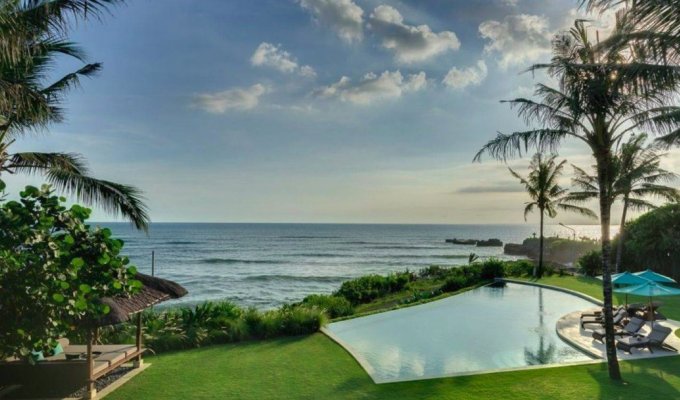 Indonesie Bali Location Villa Canggu avec vue panoramique sur l'océan et avec personnel