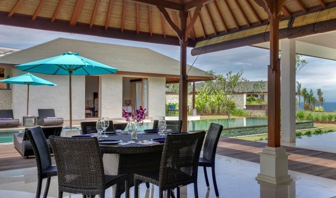 Indonesie Bali Location Villa Bukit proche de la plage avec piscine privée et personnel