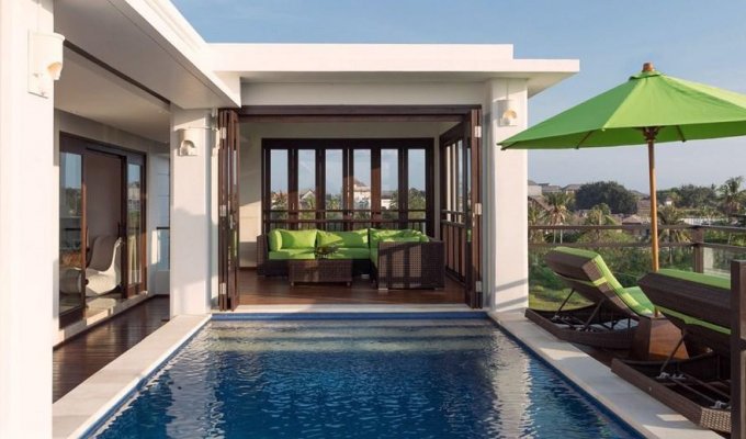 Indonesie Bali Location Villa Canggu en bord de mer à 300m de la plage de Pererenan et avec personnel