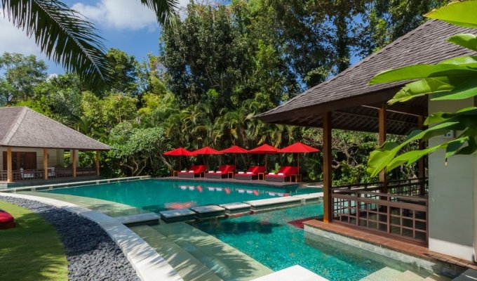 Indonesie Bali Location Villa Canggu à 5mins de la plage de Berawa et avec personnel