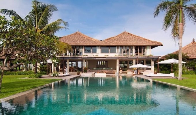 Indonesie Bali Location Villa Canggu proche de la plage de Seseh et avec personnel