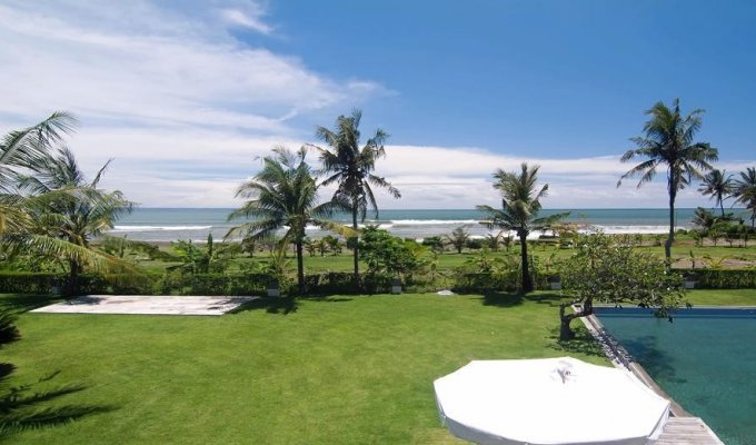 Indonesie Bali Location Villa Canggu proche de la plage de Seseh et avec personnel