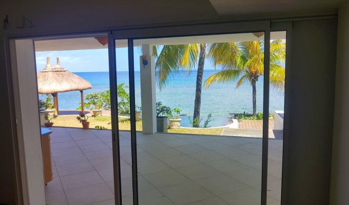 Location Villa Tamarin pieds dans l'eau avec piscine privée et wifi  Ile Maurice 