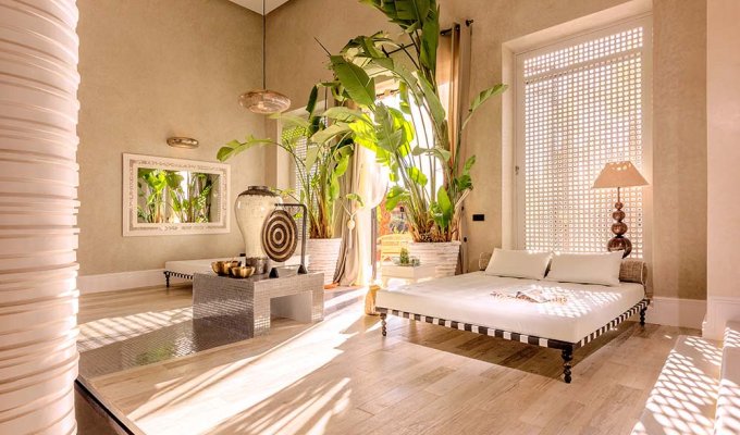 Location villa de Luxe à Marrakech avec une magnifique piscine et Personnel