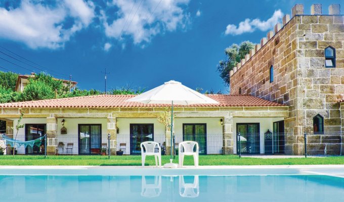 Location Villa Portugal Porto avec piscine privée sur la "Route du Roman" du Portugal, Porto Nord Portugal