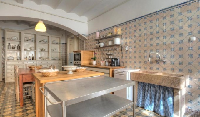 Location Appartement Lisbon Santa Cruz près de Rossio avec jardin