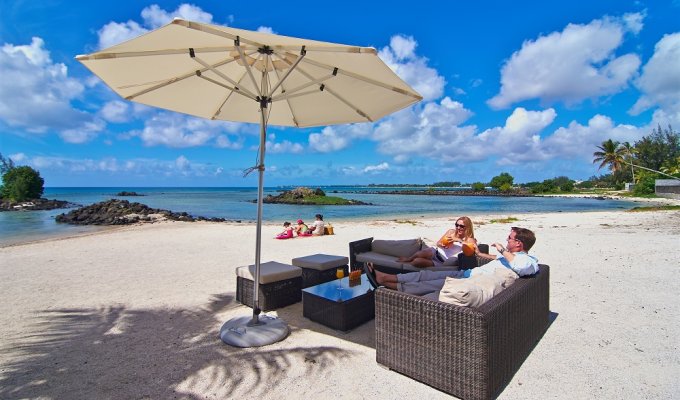 Location Appartement en bord de mer Ile Maurice à Trou aux Biches avec magnifique vue sur la mer et piscine commune