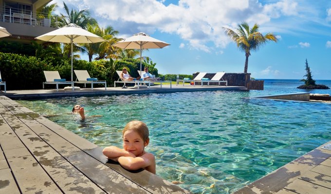 Location Appartement Ile Maurice à Trou aux Biches avec accès direct à la plage et piscine commune